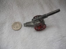 VINTAGE BARCLAY MANOIL HOLLOW CAST CANNON FIELD ARTILLERY W/RED METAL WHEELS