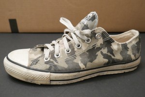 camo chuck taylors low