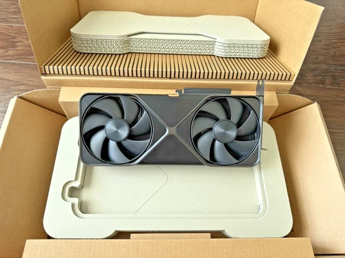 Nvidia GeForce RTX 5090 32GB GDDR7 Founders Edition