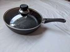 Scanpan Non Stick Frying Braising Saute Pan 25Cm with glass lid