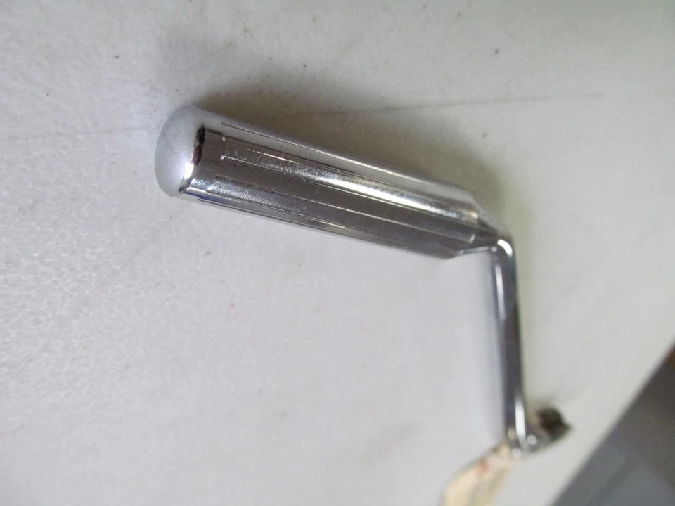 1963-1964 Oldsmobile 88 98 Starfire NOS GM AT Column Shift Lever 382190 - Imagem 3 de 4