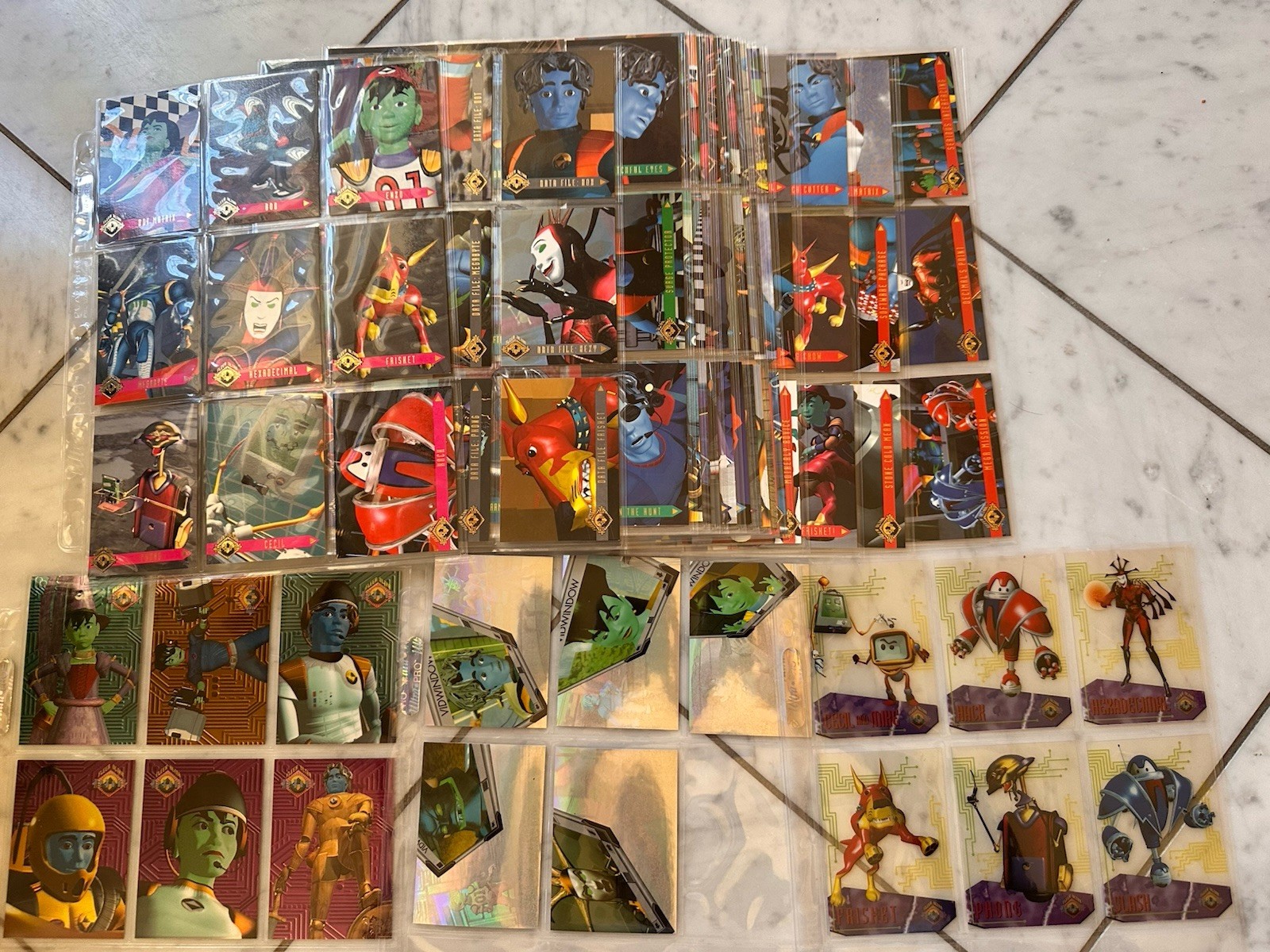 Reboot 1995 Fleer Ultra Near Base Trading Card Set & 17 Chase cards
