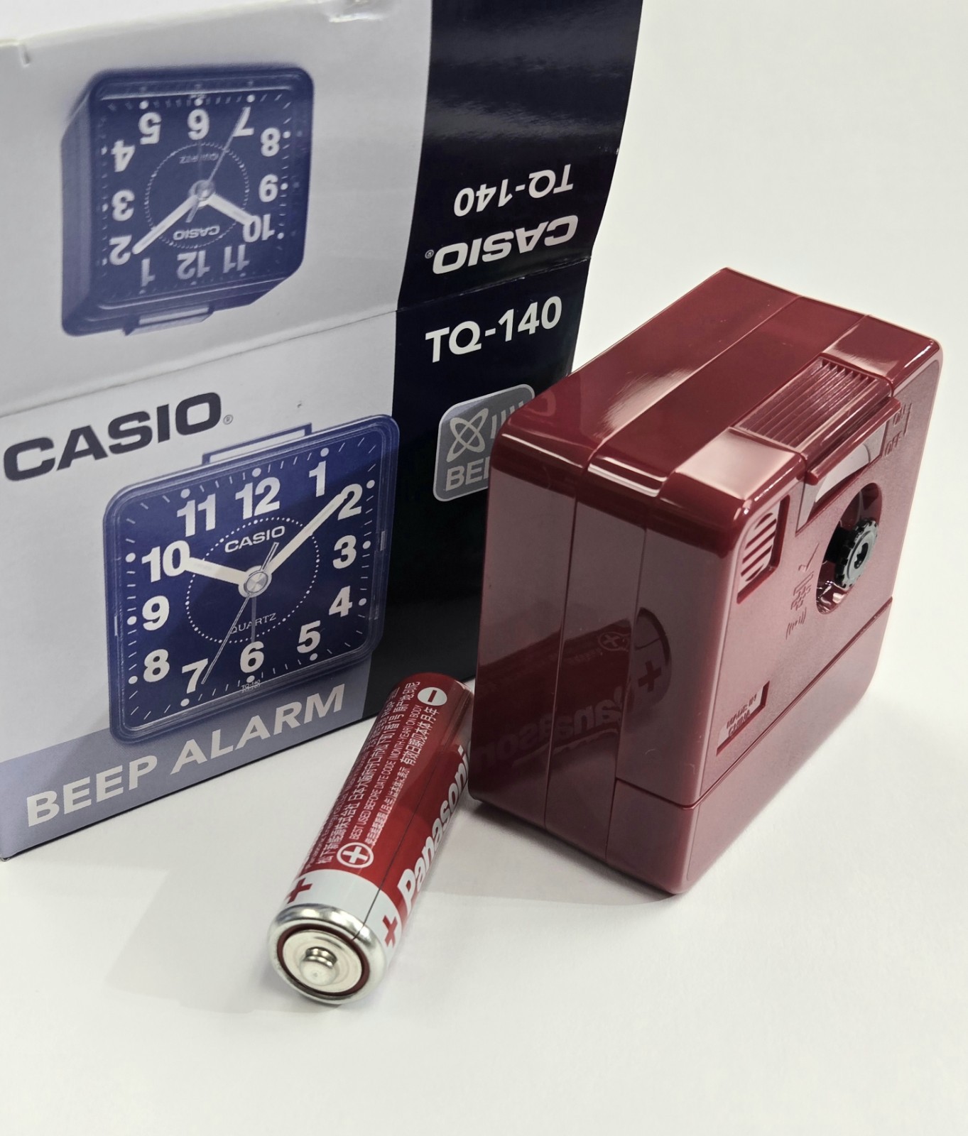 Travel  Alarm Clock Classic Casio TQ140 Small TQ140-4 Red New w/ box