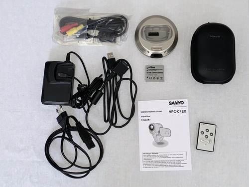 Sanyo Xacti VPC-C4 Blau metallic Camcorder/Digitalkamera mit Einhandbedienung