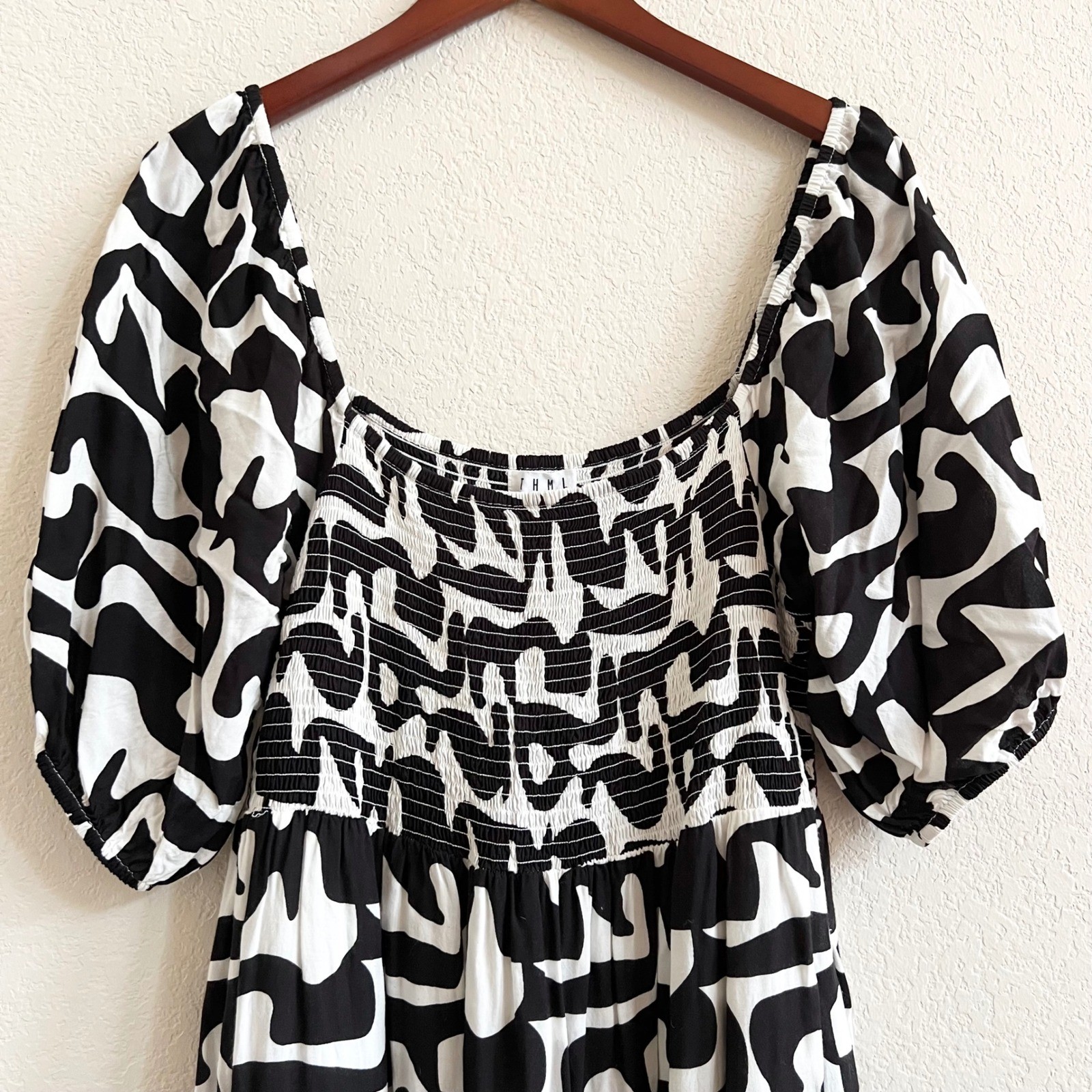 THML Geometric Patterned Balloon Sleeve Tiered Mi… - image 4