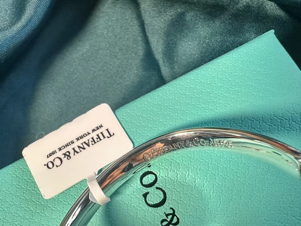 Perfect/Tlffany&Co/1837/Collection 925 Sterling Silver Bangle Bracelet 7" - Image 4 of 4