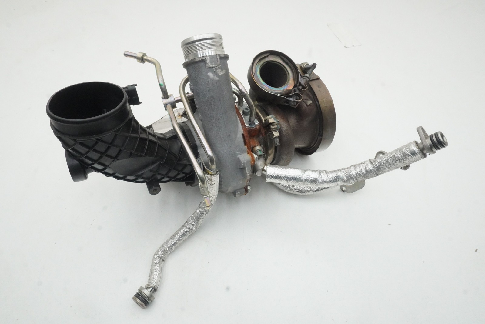 Left Engine Turbo Turbocharger Assembly 849087 OEM Ferrari 296 GTB GTS F171 2024