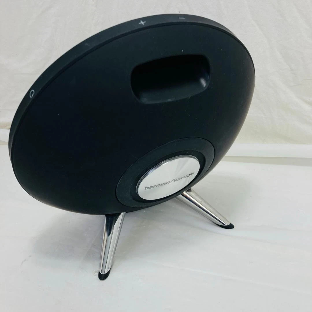 Harman Kardon Onyx Studio Bluetooth Wireless Speaker Black Used