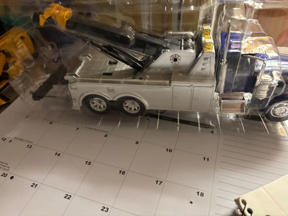 1/32 NEW RAY   KEN W 900 TOW TRUCK, NO PACKAGING # B 596 - Image 2 of 4