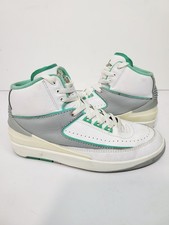Air Jordan 2 Retro Celtics Lucky Green White 2023 Men’s Size 8.5 FN6755-100