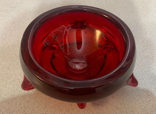 Ruby Red Glass Oval Center Serving Bowl Footed Vintage, 7 inches Mid- Century - Picture 12 of 17