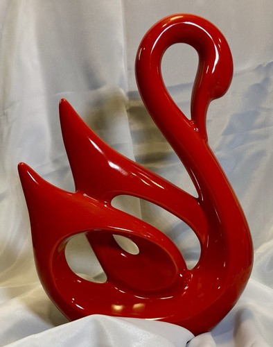 Mrittka Shilp Home Decor Ceramic 10” Red Swan