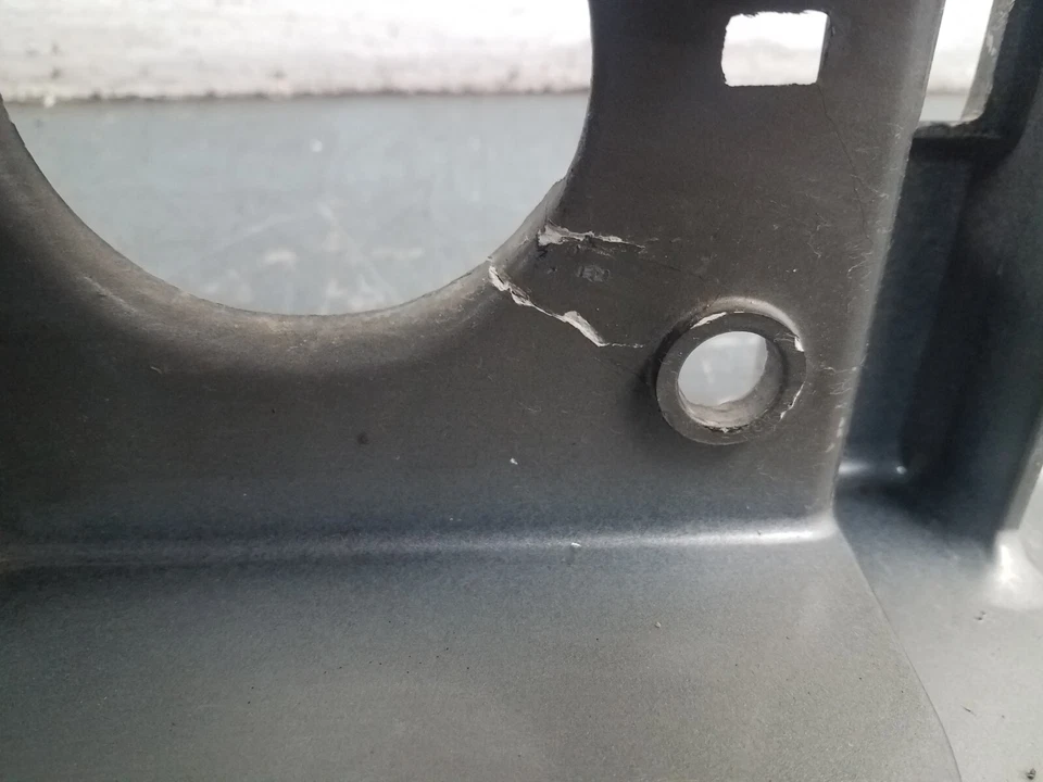 Grand Marquis 2002/Corwn Vic Victoria panel de cabezal delantero/parrilla #0557 M4 Foto 3 de 4