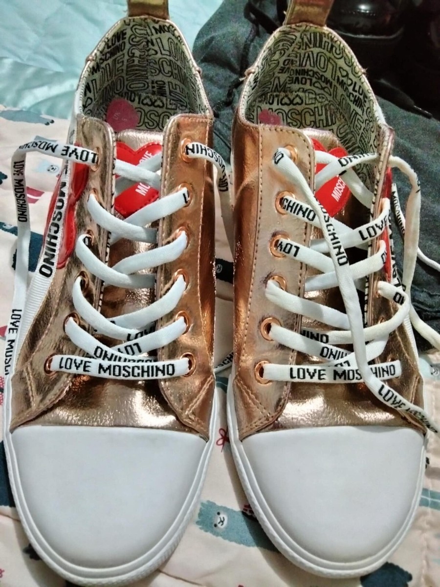 love moschino sneakers size 5(GPM3)