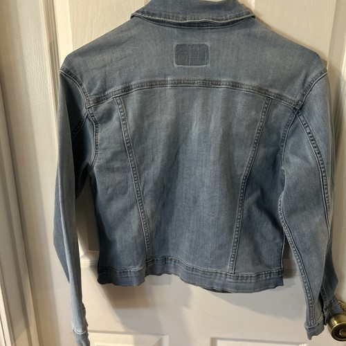 Levi Signature Denim Jacket  Youth Size L - Picture 3 of 5