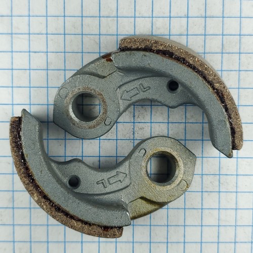 Stihl OEM Drive Clutch Shoes PN# 4118-160-1500 Fits FS50 & FS51 - Picture 1 of 4