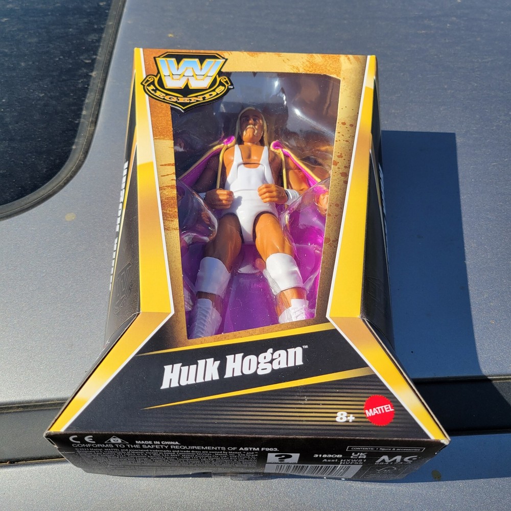 Hulk Hogan WWE Mattel Elite Legends Series 21 Wrestling Action Figure Toy NIB