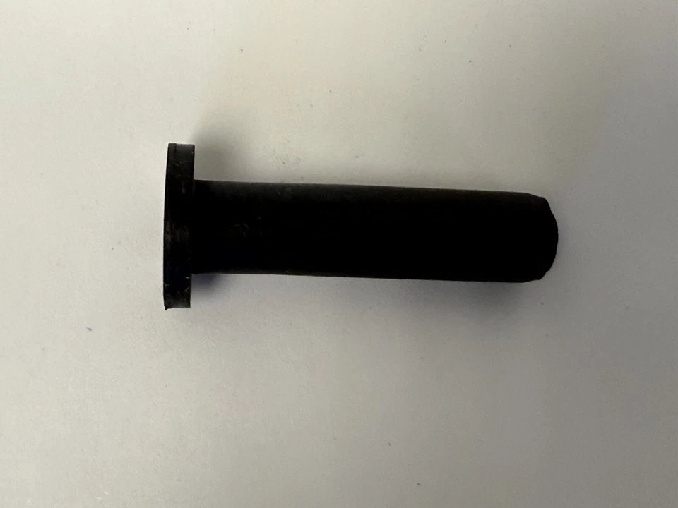 Buje de cable de freno de estacionamiento Chrysler Dodge Powerflite 1953-1961 1406964 nuevo en stock Foto 3 de 4