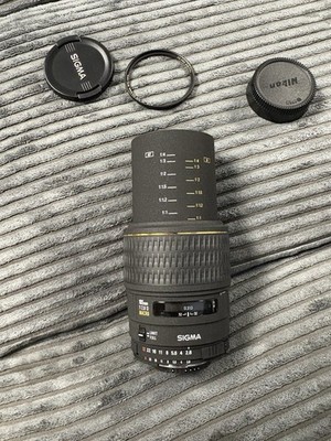 Sigma AF 105mm f/2.8 D MACRO Lens for Nikon F
