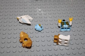LEGO (70124) CHIMA: Eagle Legend Beast, Used, 100% Complete W/Manual, No Box
