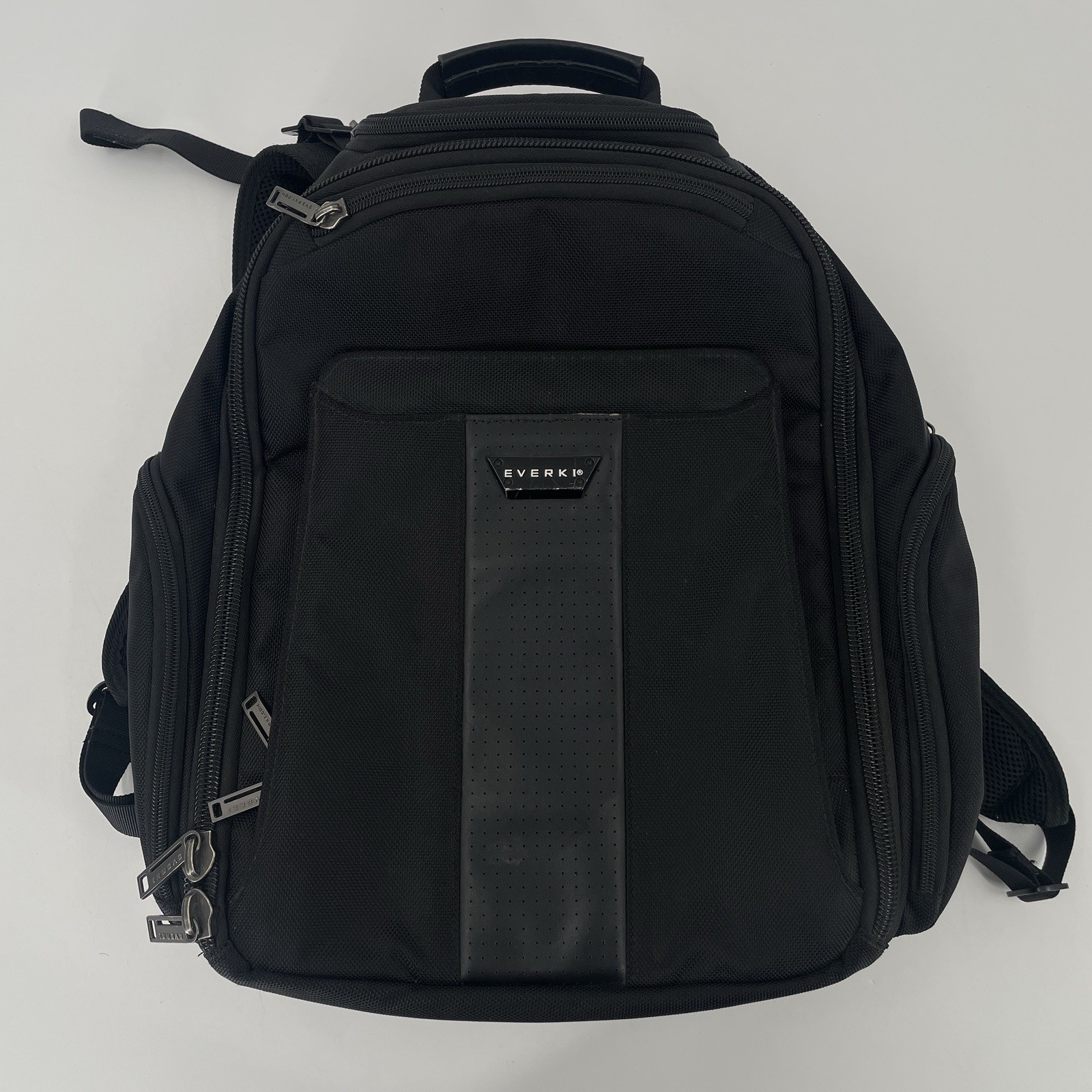 Everki Versa Premium Laptop Backpack Bag in Black - EKP127