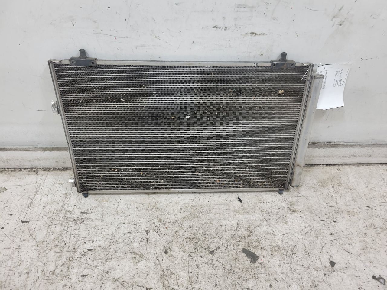 2013-2018 Toyota Rav4 AC Condenser 88460-0R030 *Small Dent*