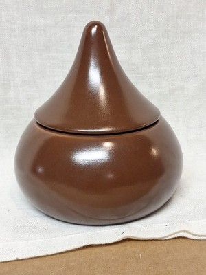 Hersheys Kiss Ceramic Candy Dish w/Lid 6'' Brown Retro THC 2006