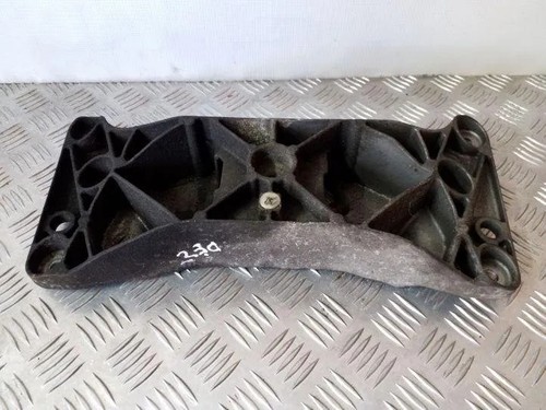 BMW 5 F10 Getriebehalter 6781222 2.00 Diesel 135kw 2011 25137747