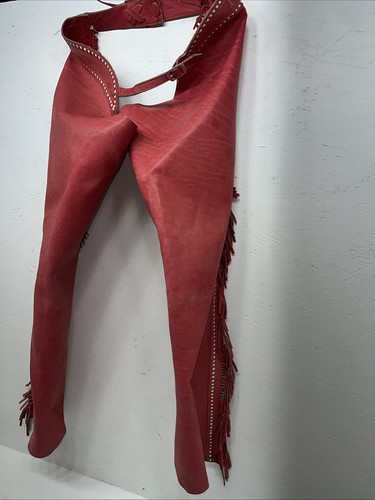 Neu aus altem Lagerbestand rote Chap-Parel Show Chaps mit Fransen verstellbare Taille 38" I-74 - Bild 2 von 17
