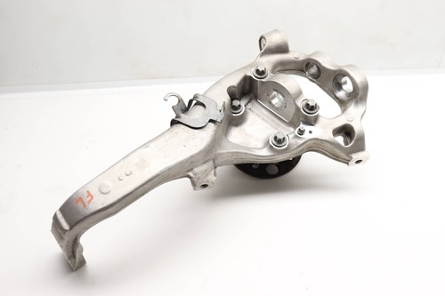 16-21 MERCEDES-BENZ C63 AMG 4.0L - Front LEFT Spindle Knuckle W/ Wheel Bearing - Picture 3 of 6