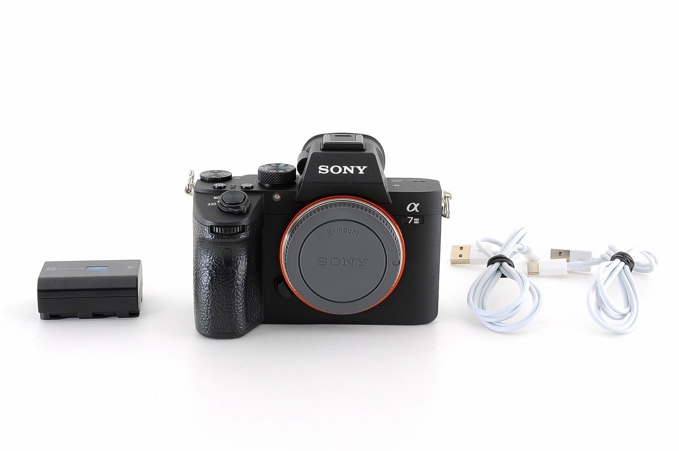 Sony Alpha ILCE-7M3 A7 III Camera Multilingual 2,266 Shot w/Battery -Near Mint-