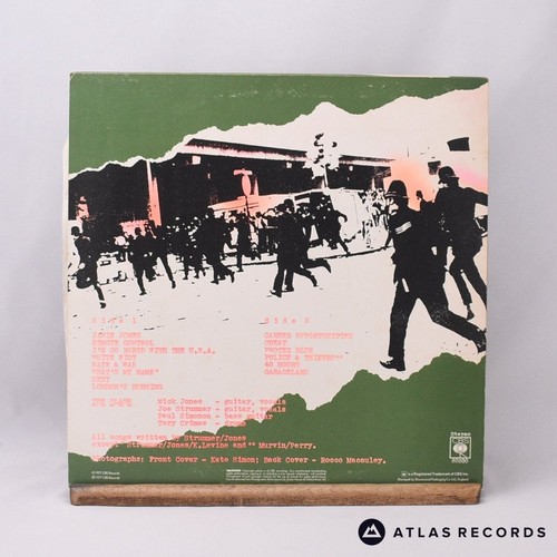 The Clash The Clash A-6 B-3 Reissue LP Album Vinyl Record CBS 82000 CBS - VG+/EX - Picture 3 of 8