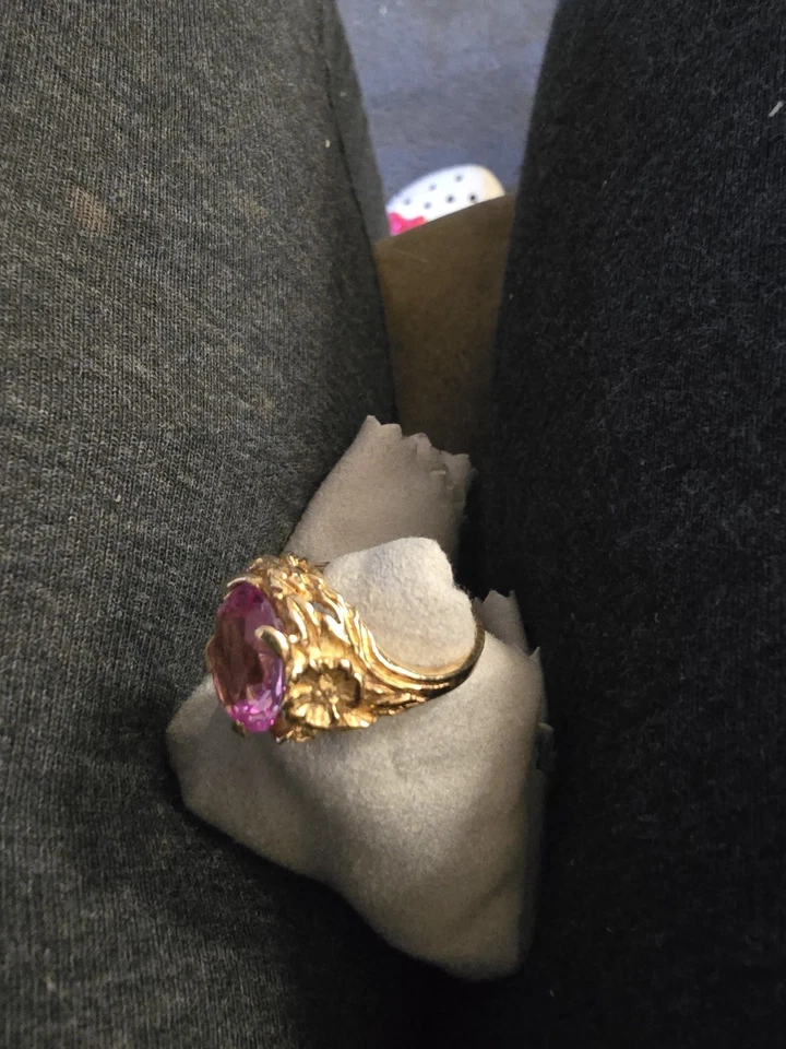 Винтажное помолвочное кольцо из желтого золота 14 карат с розовым топазом - Изображение 3 из 3
