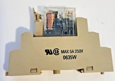 Omron MY2 24VAC Relay DPDT 5A 250V w/ Terminal Protector Block – Used