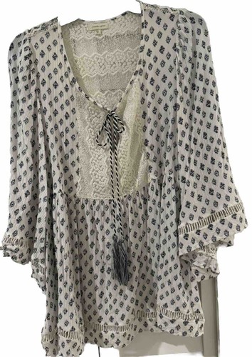 jennifer grace top M