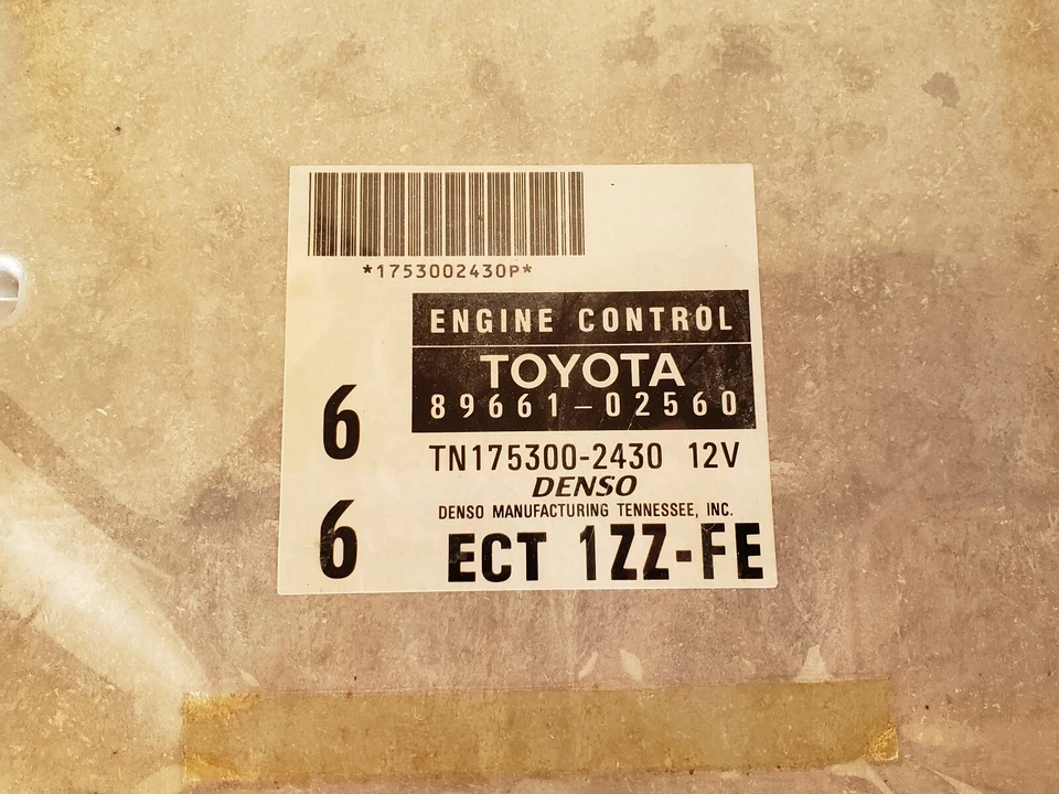 Toyota Corolla 89661-02560 1999 computadora cerebro motor control ECU ECM EBX módulo Foto 2 de 4