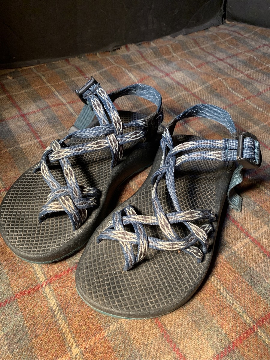 Chaco ZX2 classic sandals strappy green and black used nice