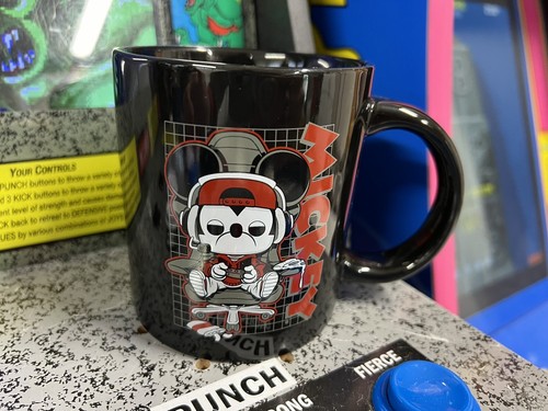 Funko Pop! Disney Gamer Mickey Mouse Mug 90 Years The True Original 12oz USED - Picture 4 of 4