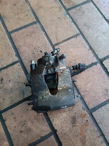 Original VW Golf 4 IV 1J Bremszange Bremssattel Vorne Links FS III