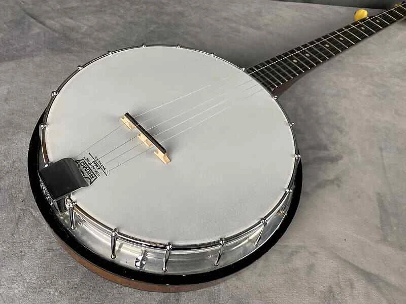 Peerless 5 string Banjo
