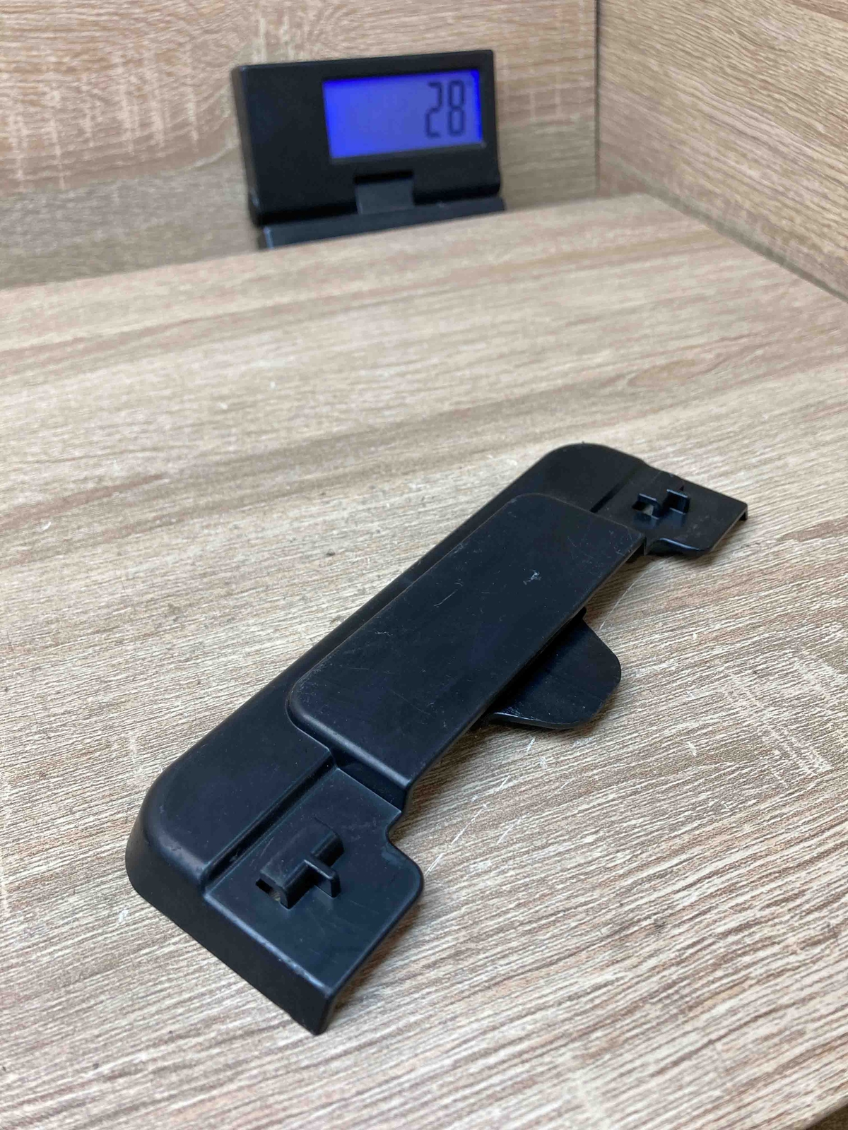 A1666640237 18567321 Mercedes Benz Plastic Trim Cover Bracket OE  