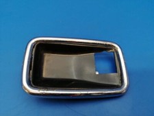 Mercedes-Benz E W123 W114 W115 Linke Hintertür Abdeckkappe PUM39872 Mercedes-Benz E W123 W114 W115 Linke Hintertür Abdeckkappe PUM39872