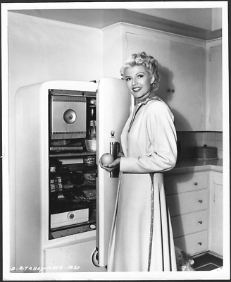 RITA HAYWORTH VINTAGE ORIGINAL PHOTO HOLLYWOOD BEAUTY ACTRESS AMAZING ELEGANT