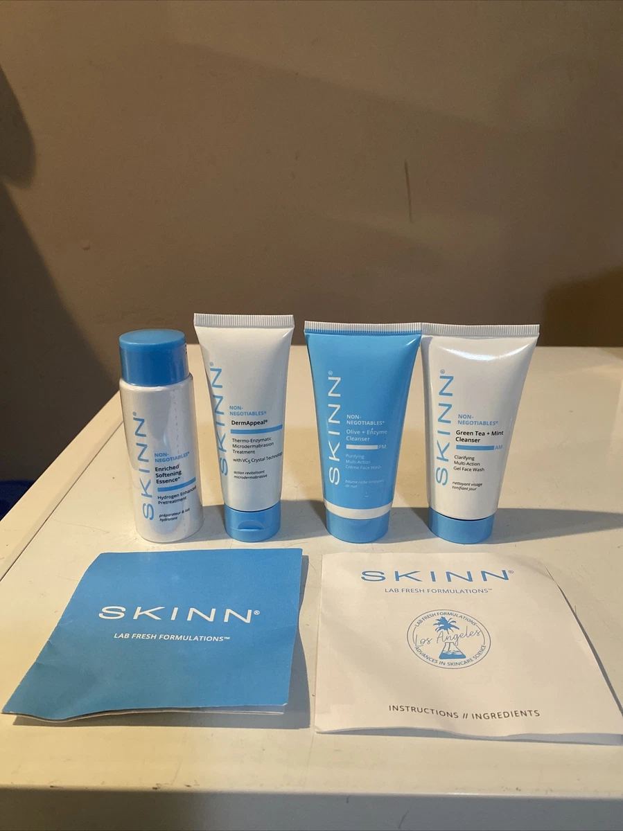 SKINN Cosmetics Non Negotiables Kit 4 Piece Kit Look At