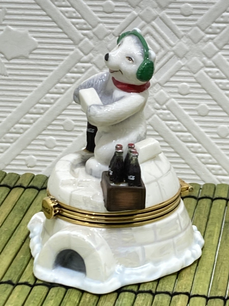 Bearly Finished 1999 Coca Cola Co Trinket Box Franklin Mint Polar