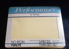 NEW Vintage Performance by Springs Twin 3 Piece Bed Sheet Set Yellow 120 Count