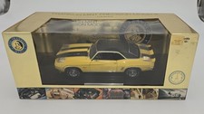 RARE Franklin Mint 1969 CAMARO Z/28 Yellow 1/...