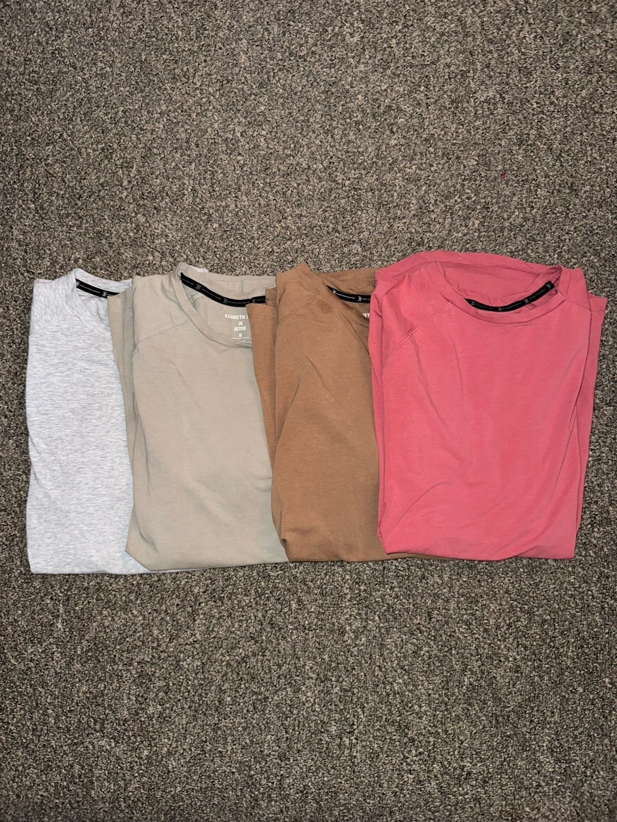 Kenneth Cole Men Active SIZE M LOT OF 4 T-Shirts Stretch - RED BROWN GRAY