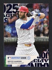 Bryce Harper 2025 Topps Series 1 Training Grounds #TG-3 Phillies