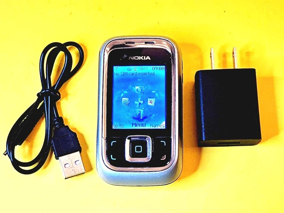 NOKIA 6111 RM-82 GSM 2G SLIDER CELL PHONE 1.8" 1.0MP 23MB BLUETOOTH RADIO BLACK - Image 2 of 4